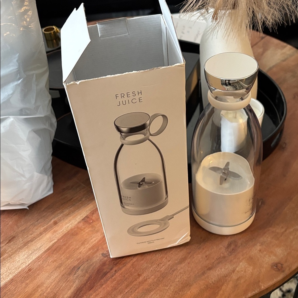 Glass Juice Mug with White Accents - Picture 8 of 11